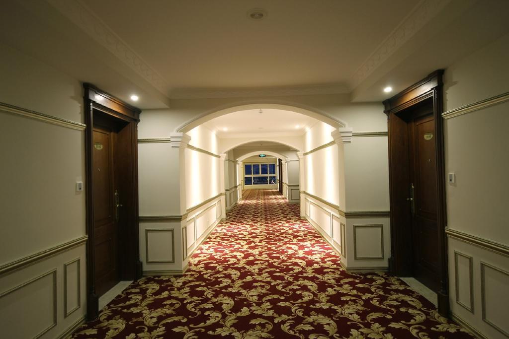 Palace 4* Nha Trang