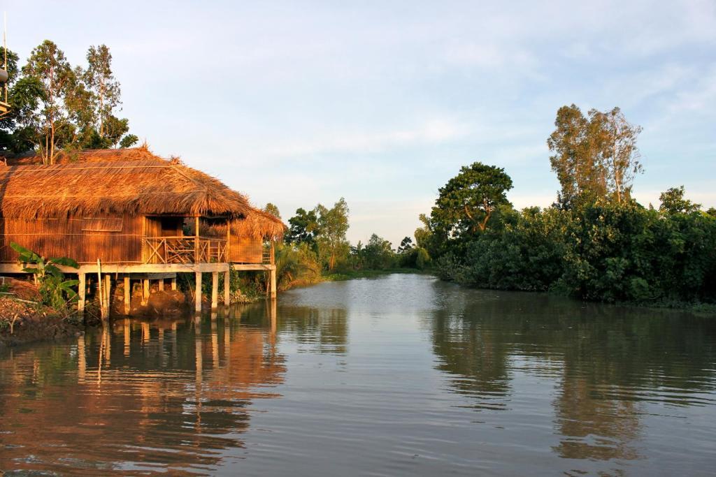 Nguyen Shack - Mekong *