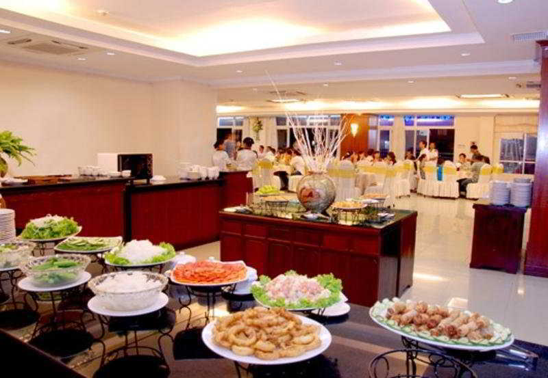 The Light Hotel Nha Trang