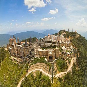 Hotel Mercure Banahills French Village
