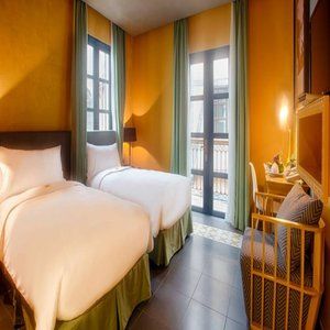 Mercure Banahills French Village