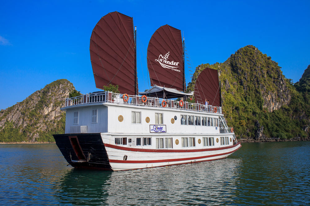Halong Lavender Cruises  3*