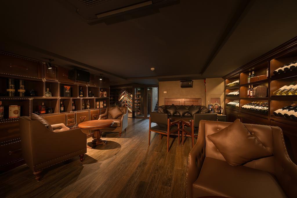 Bespoke Trendy 4* Hanoi
