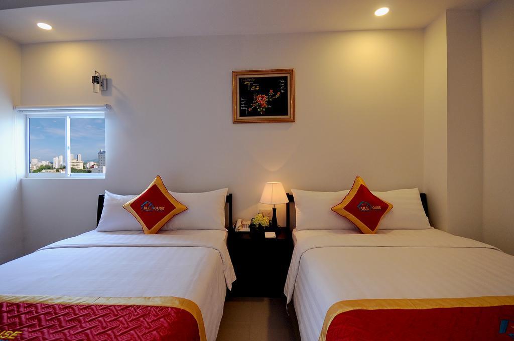 Hotel Full House 3*