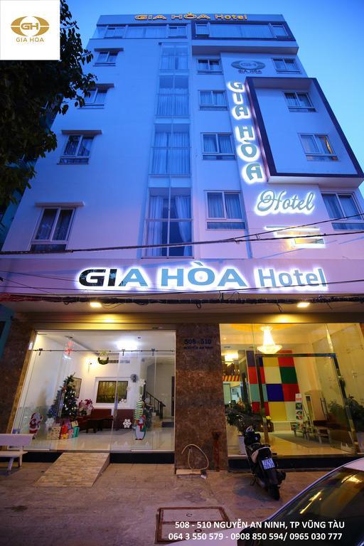 Gia Hoa Hotel 2*