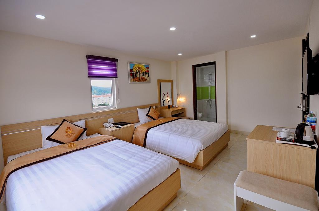 Hotel Yellow Sea