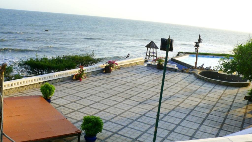 Resort Long Hai Beach