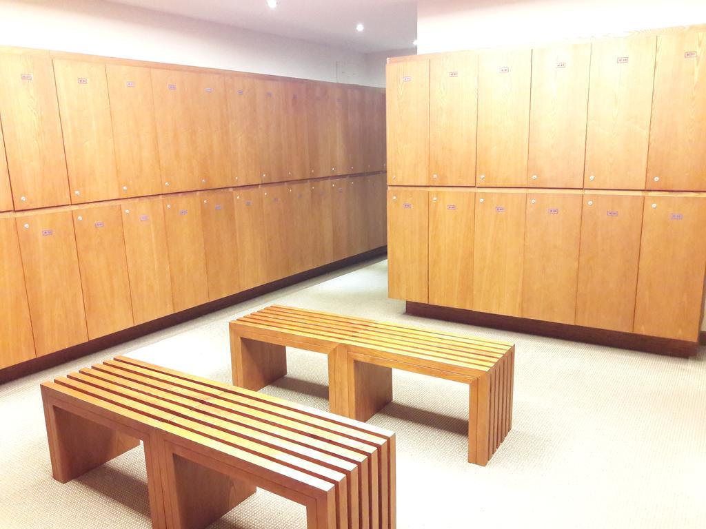 Bluesky Serviced Airport Plaza Apartment *