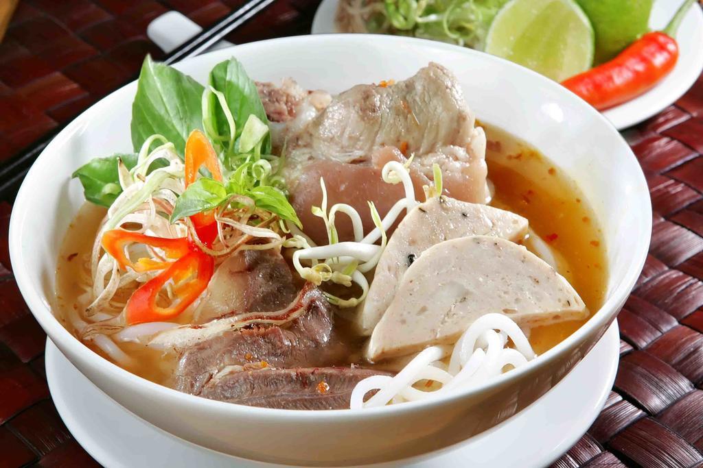 Ngọc Lan * Đà Lạt