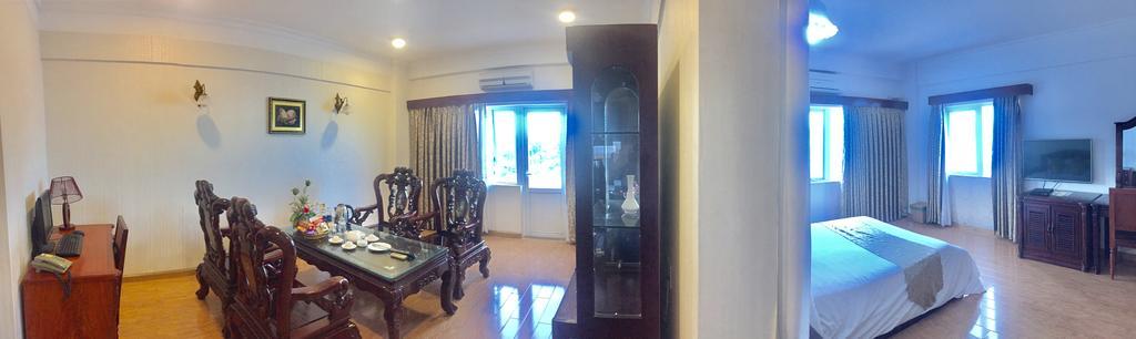 Hoang Yen 4*