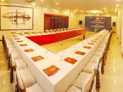 Asia Hotel Hue 4*