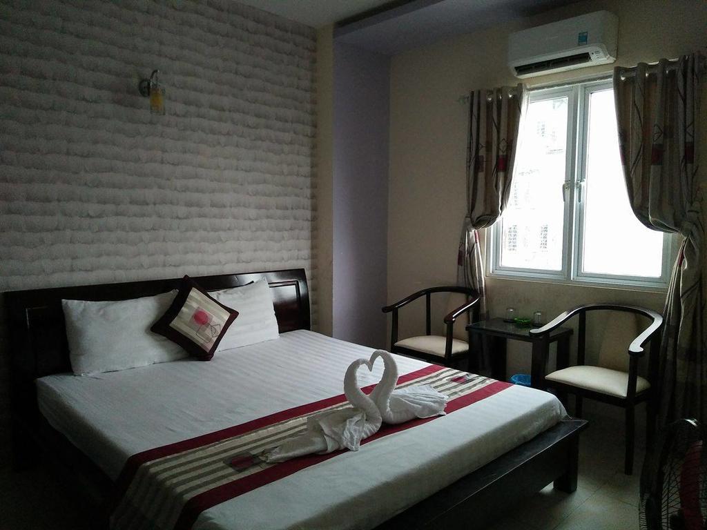 Huu Nguyen Hotel