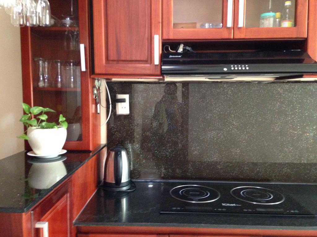 Apartment - Unit 3706 *