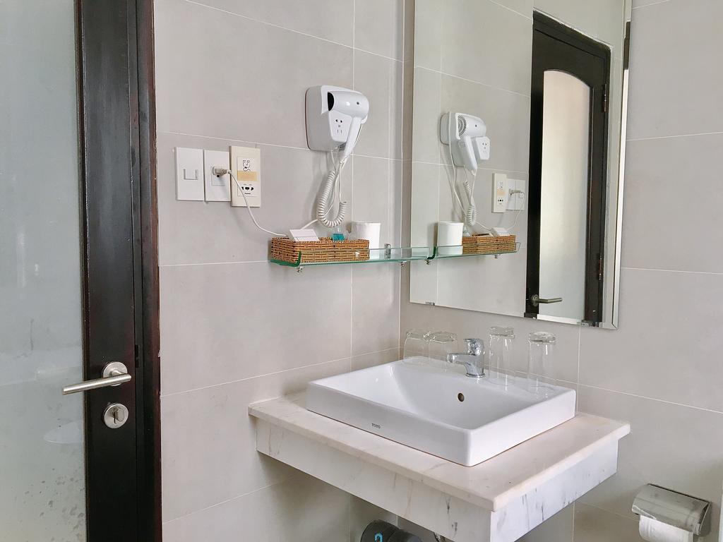 Kosmos Hotel Phu Quoc