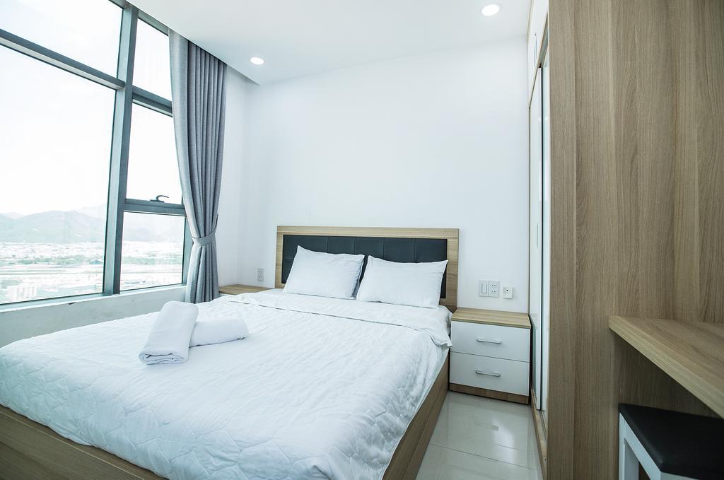 Seaside Apartment *