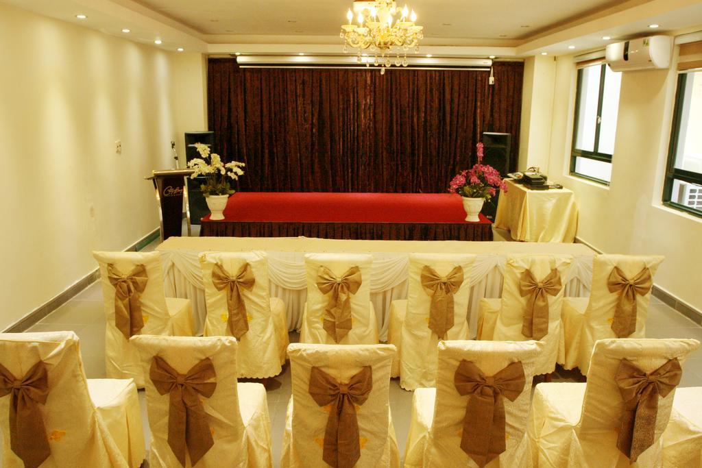 Bay Hotel 2*