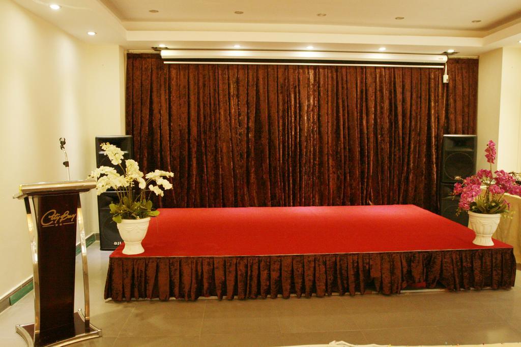 Hotel Bay 2*