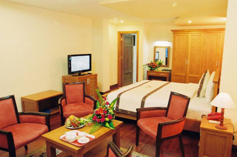 Oriental - Doi Dien Bai Bien Hotel