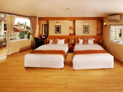 Grande Collection & Hotel