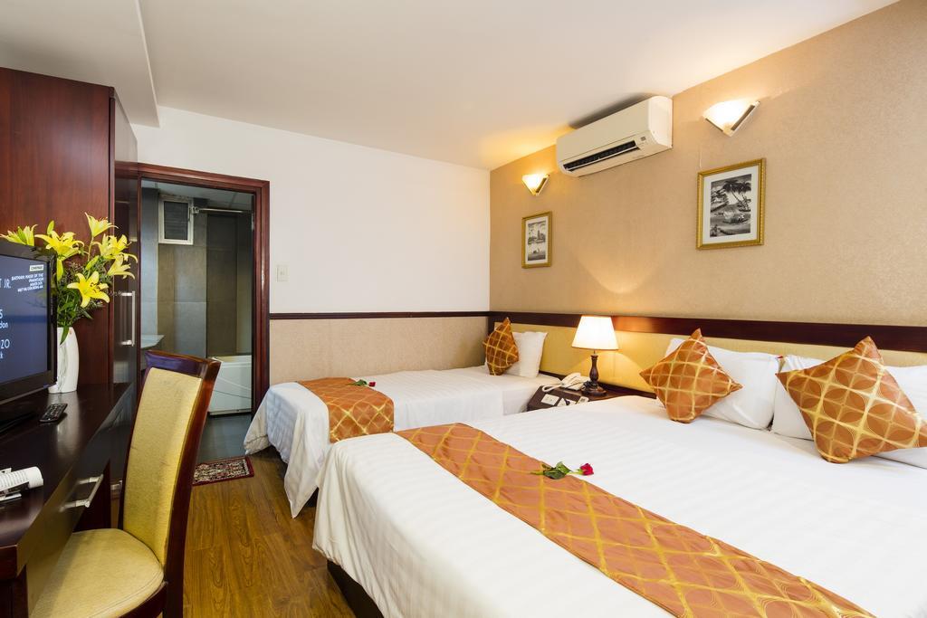 Hotel King Town 3*