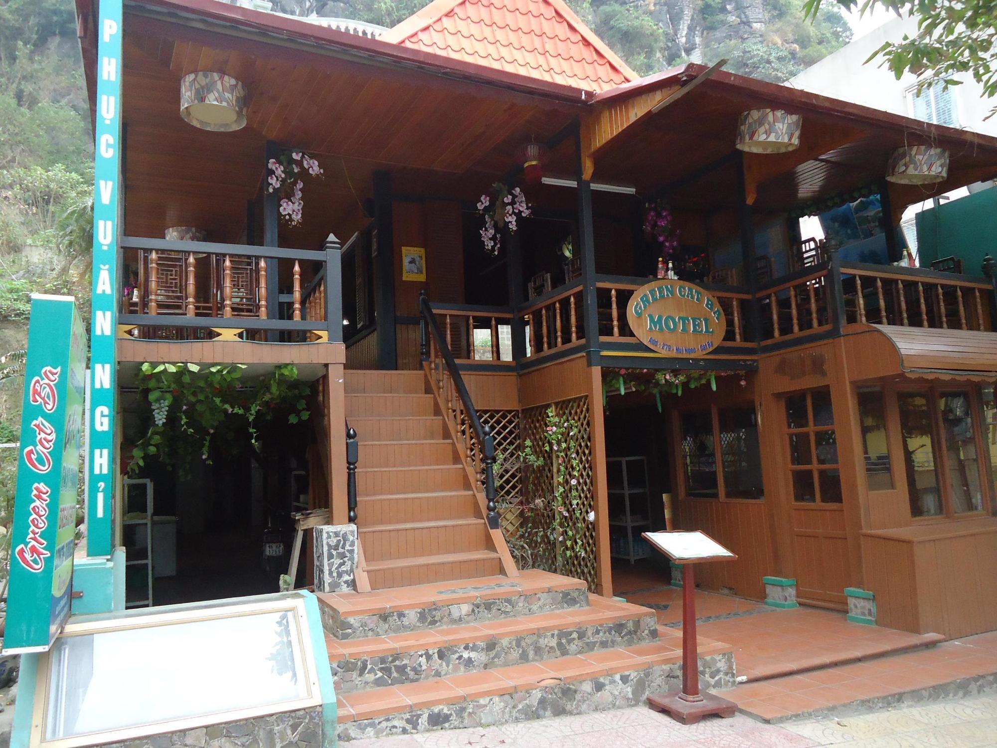 Cat Ba Hostel