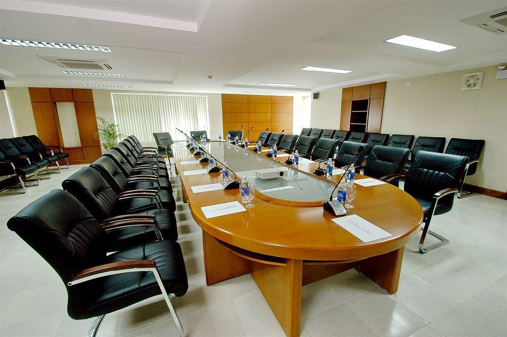 Và Trung Tâm Hội Nghị Bidv 4* Nha Trang
