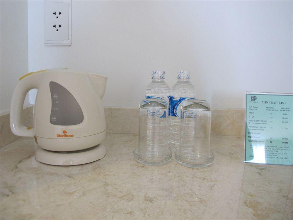 Nhi Phi Hotel 3*