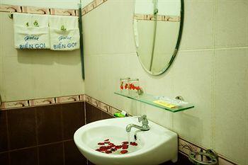 Hotel Bien Goi *