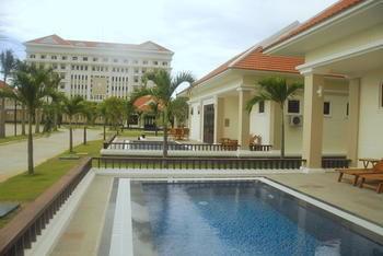 Ban Thach Riverside & Hotel
