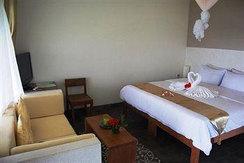 Mekong Riverside Boutique & Khu nghỉ mát Cái Bè