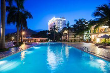 Hotel Royal Halong