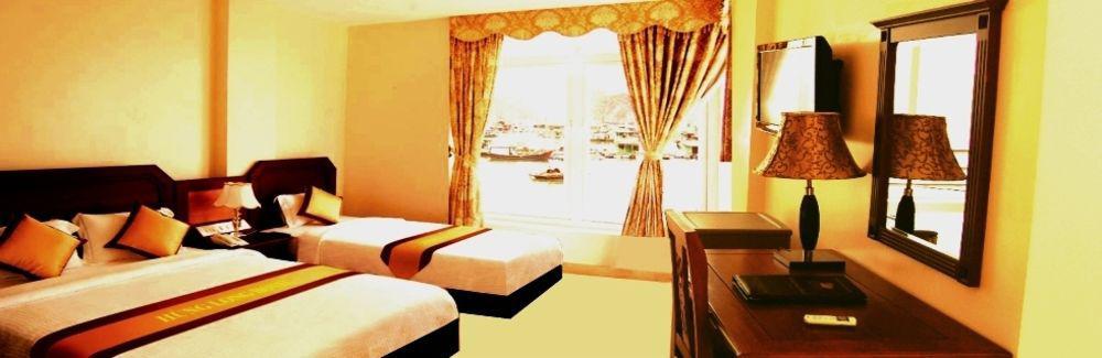 Hotel Hung Long Harbour Cat Ba