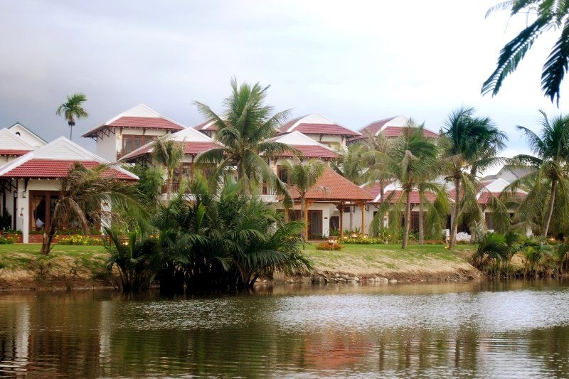 Riverside Bamboo Khách sạn 4*