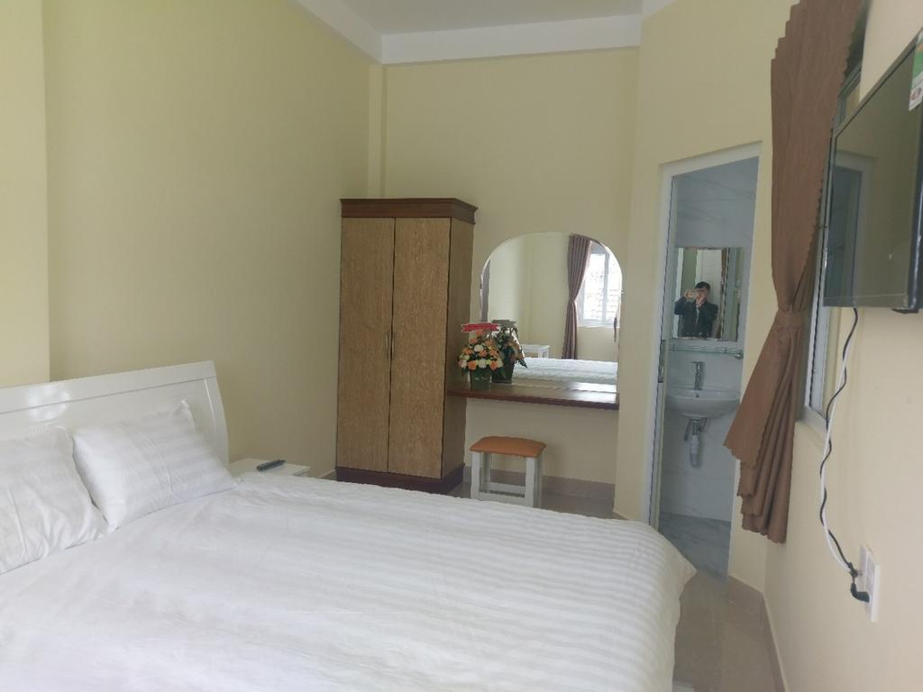 St. Dong Tam Guest house Da Lat