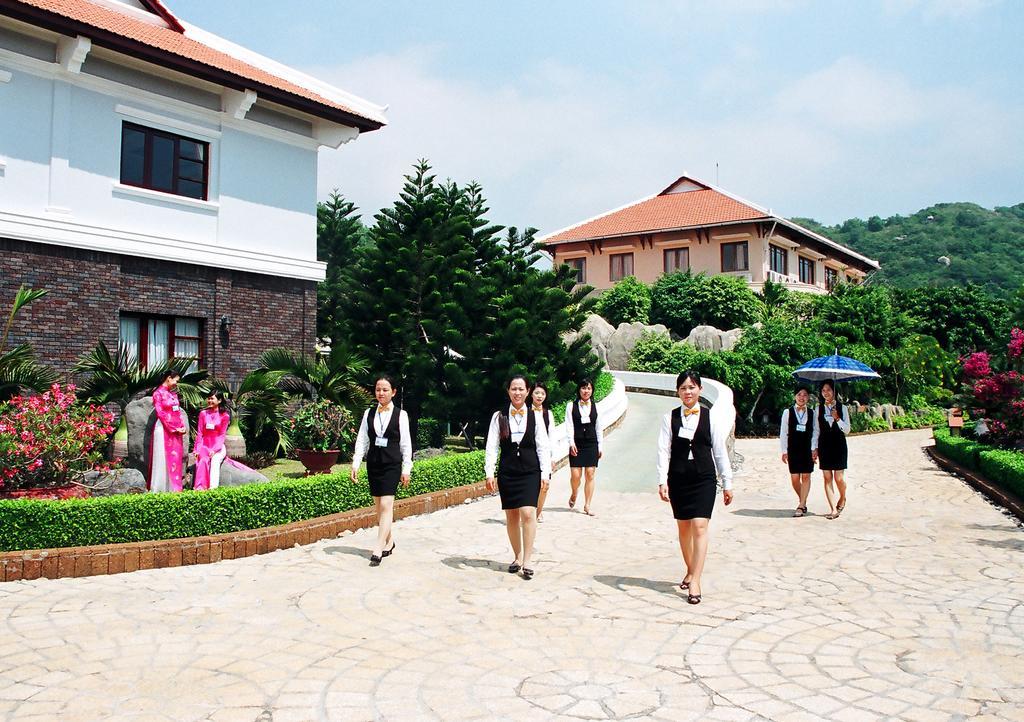 Long Hai Beach Resort 4*