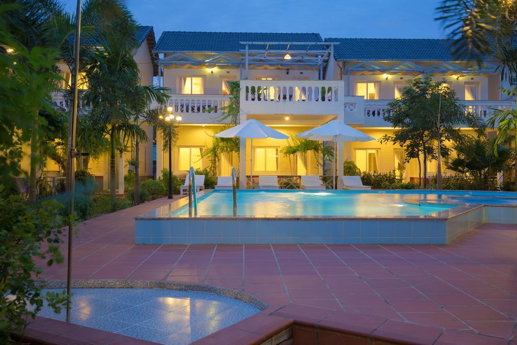 Resort Blue Paradise 3*