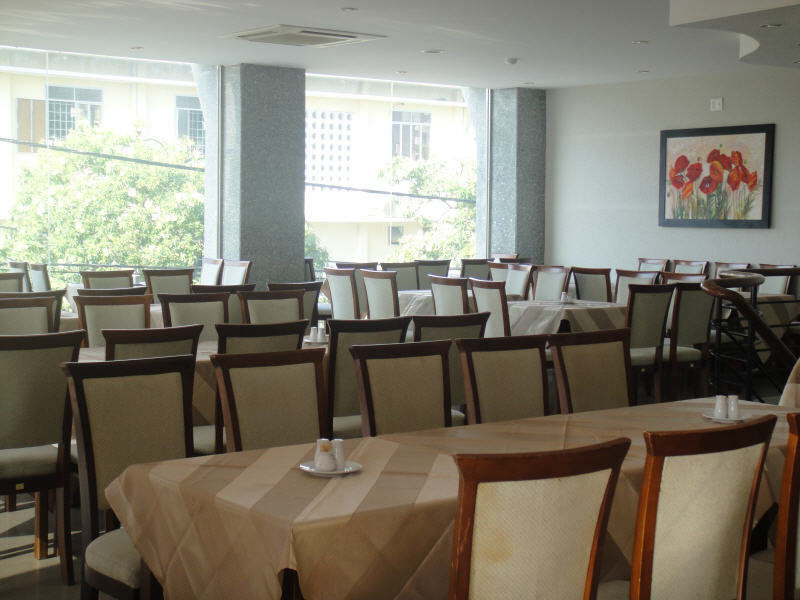 Starlet Hotel 3*