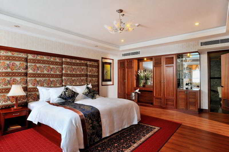 Hotel Hagl Plaza 4*