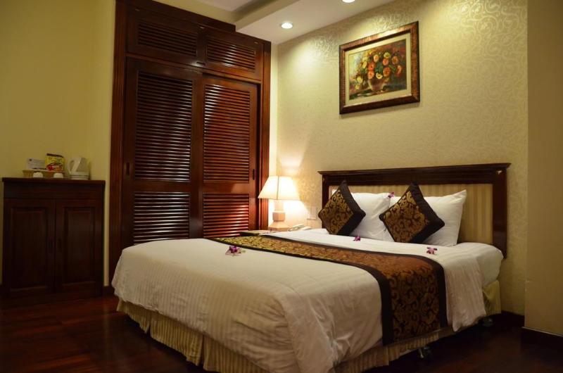 Sun River Hotel