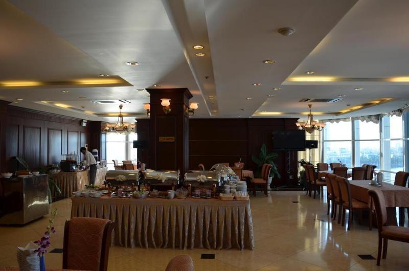 Hotel Sun River 3*