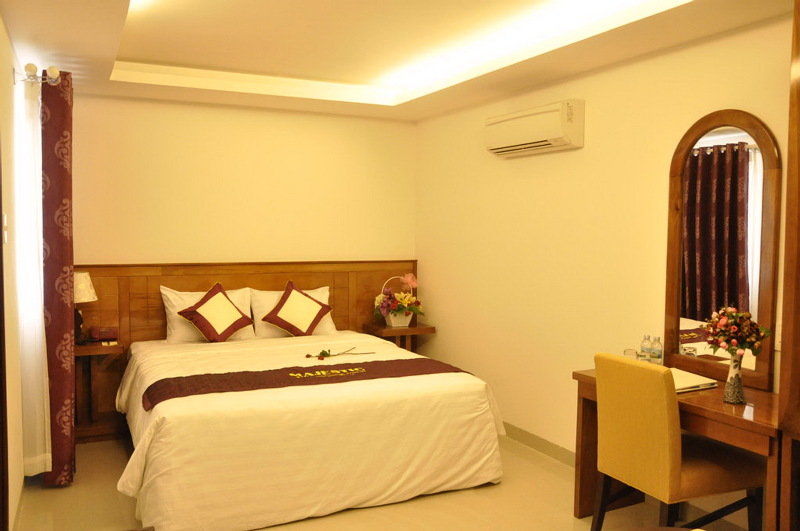Majestic Hotel Nha Trang