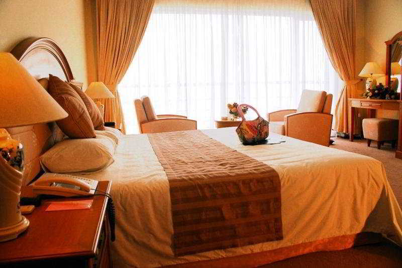 Sai Gon Hotel 4*