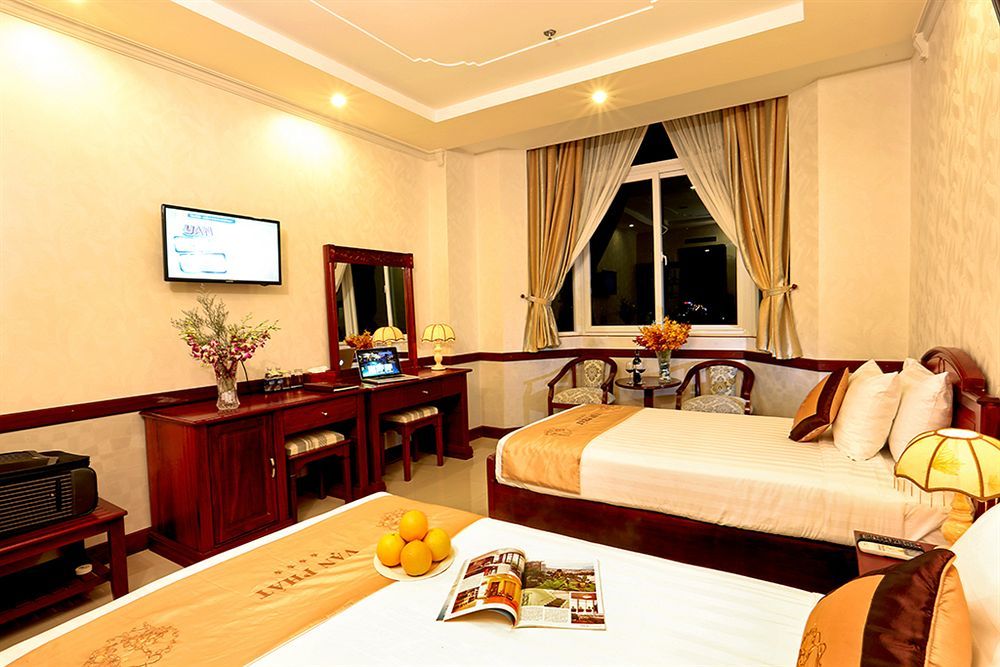 Phat Riverside Hotel 4*