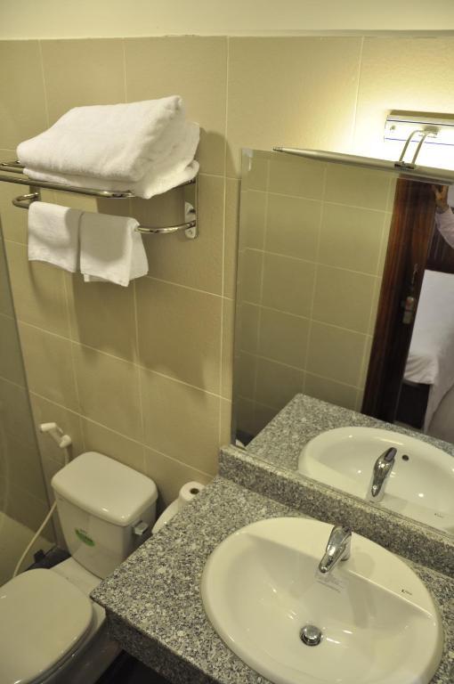 White Lion Hotel 2*