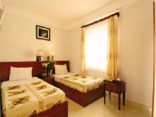 C Hotel- De Tham Bui Vien Walking Street 3*