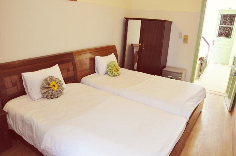 Hostel Little