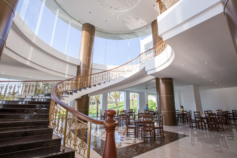Golden Peak & Spa