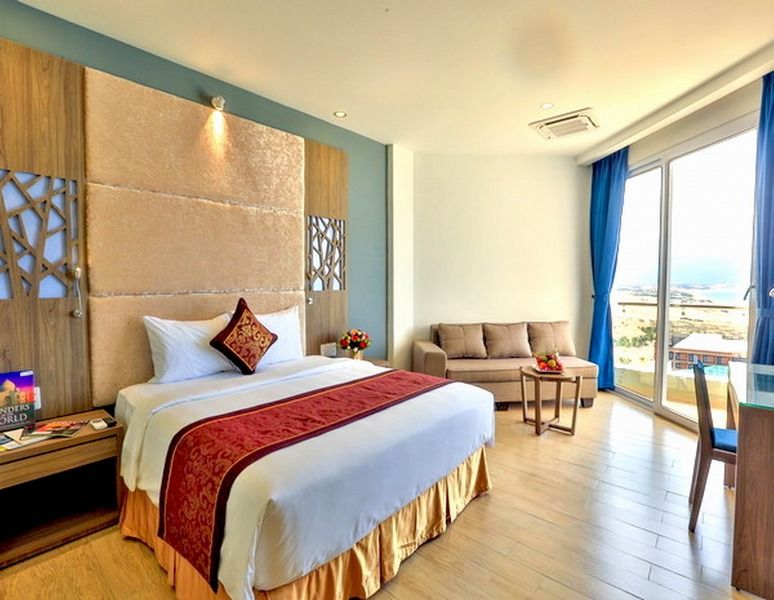 Golden Peak & Spa Nha Trang