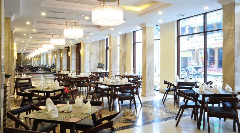 Khách sạn Huyền Thoại Sa Pa
