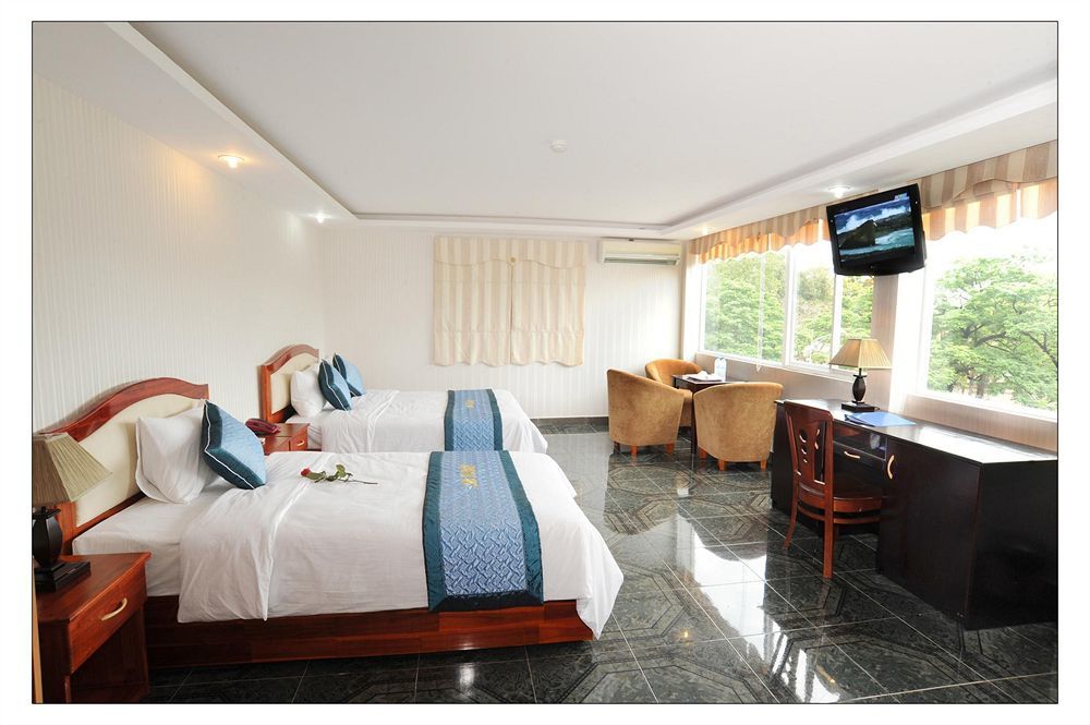 Hotel Song Thu